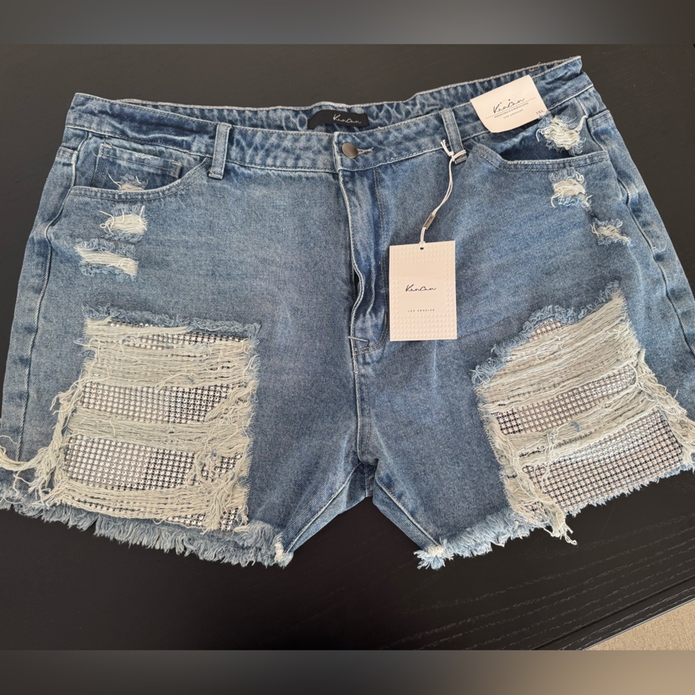 NWT Kancan Women's Distressed Denim Shorts Size 3x